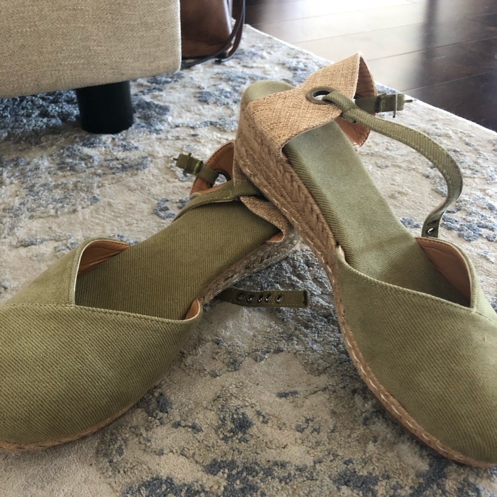 Women’s Espadrille Wedge Platform Sandal